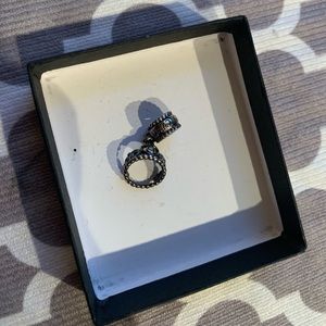 Pandora ‘My princess dangle charm’